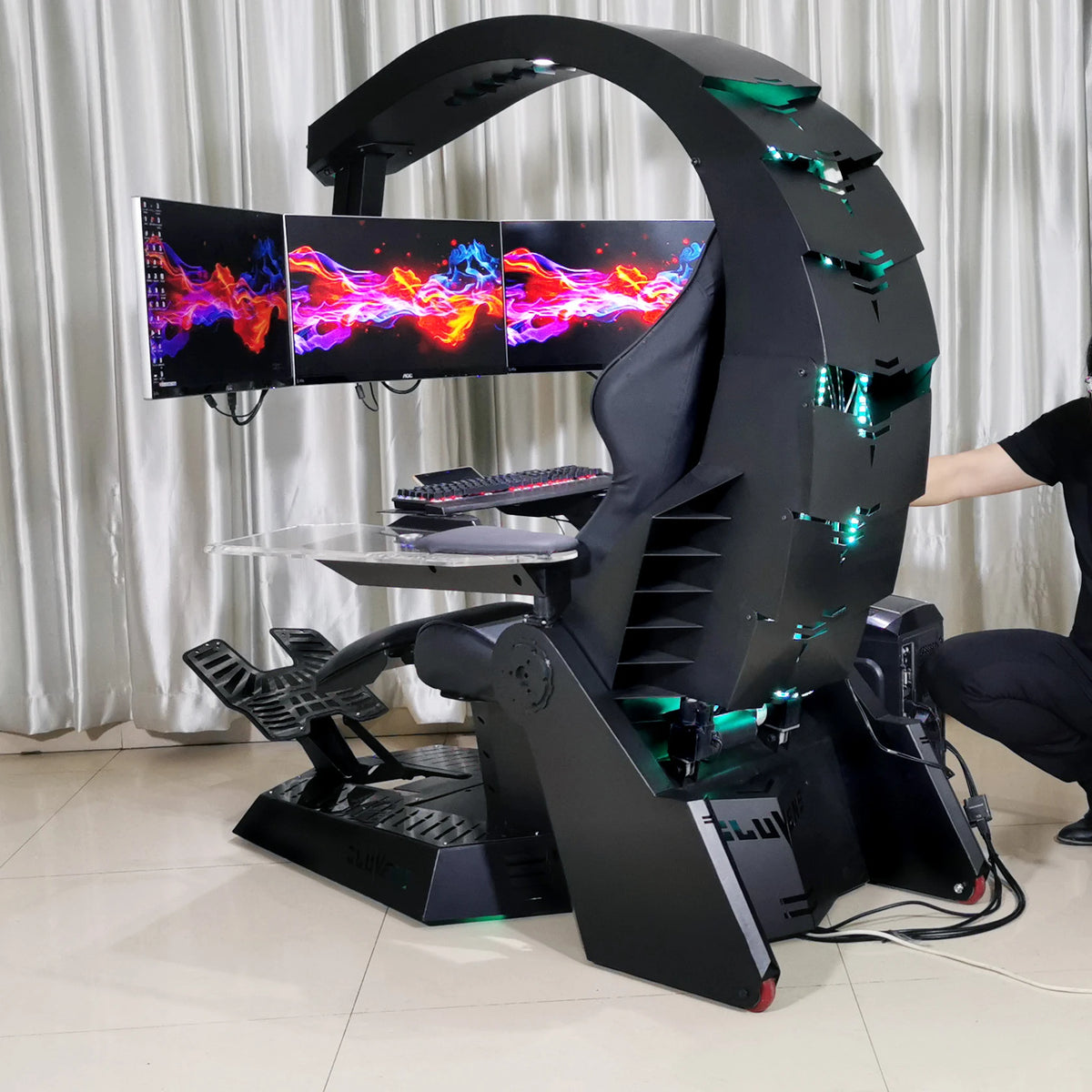 CLUVENS UNICORN Zero-Gravity Gaming Cockpit – Luxuriöse Simulator-Workstation mit Liegefunktion, Wärme & Massage | Premium Gaming- & Sim-Racing-System