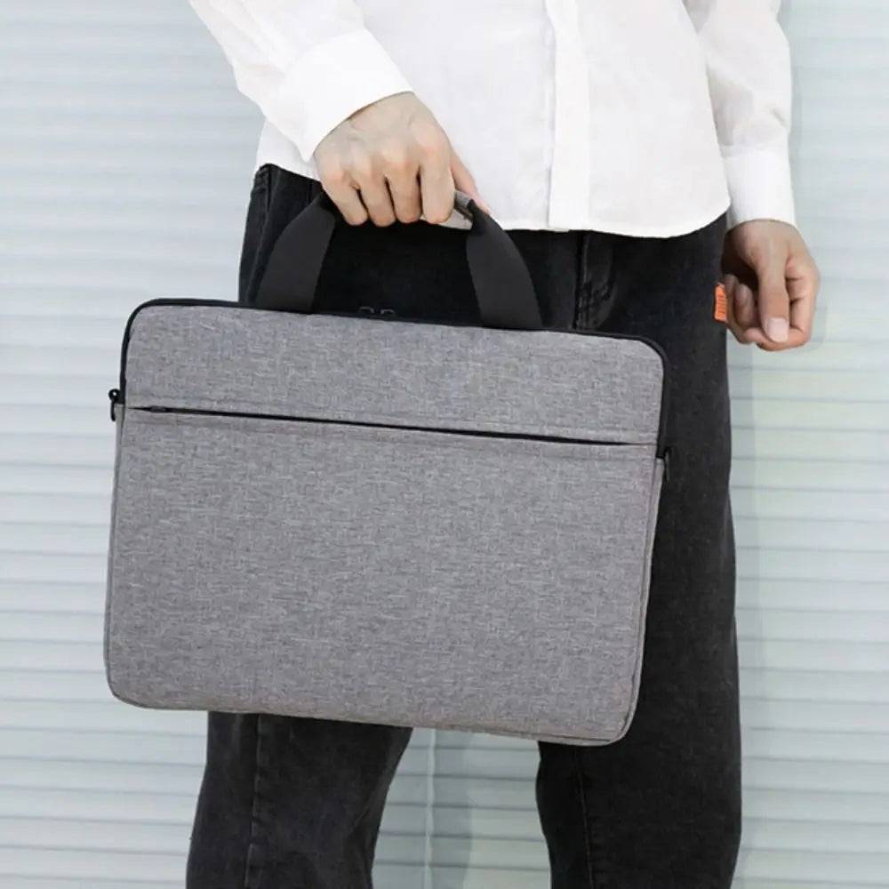 Universal Laptop-Tasche mit Stoßschutz – Schlanke Notebook-Schutzhülle mit weichem Innenfutter & Zubehörfach | Für 13,3", 14" & 15,6" Laptops und Tablets